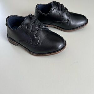 Max and Jake Black Kids Dress Shoes size 5 toddler